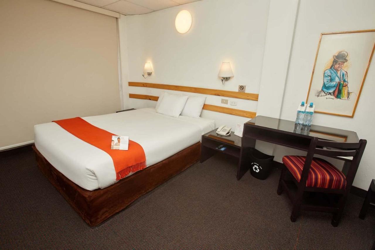 Casa Andina Standard Puno Hotell Exteriör bild